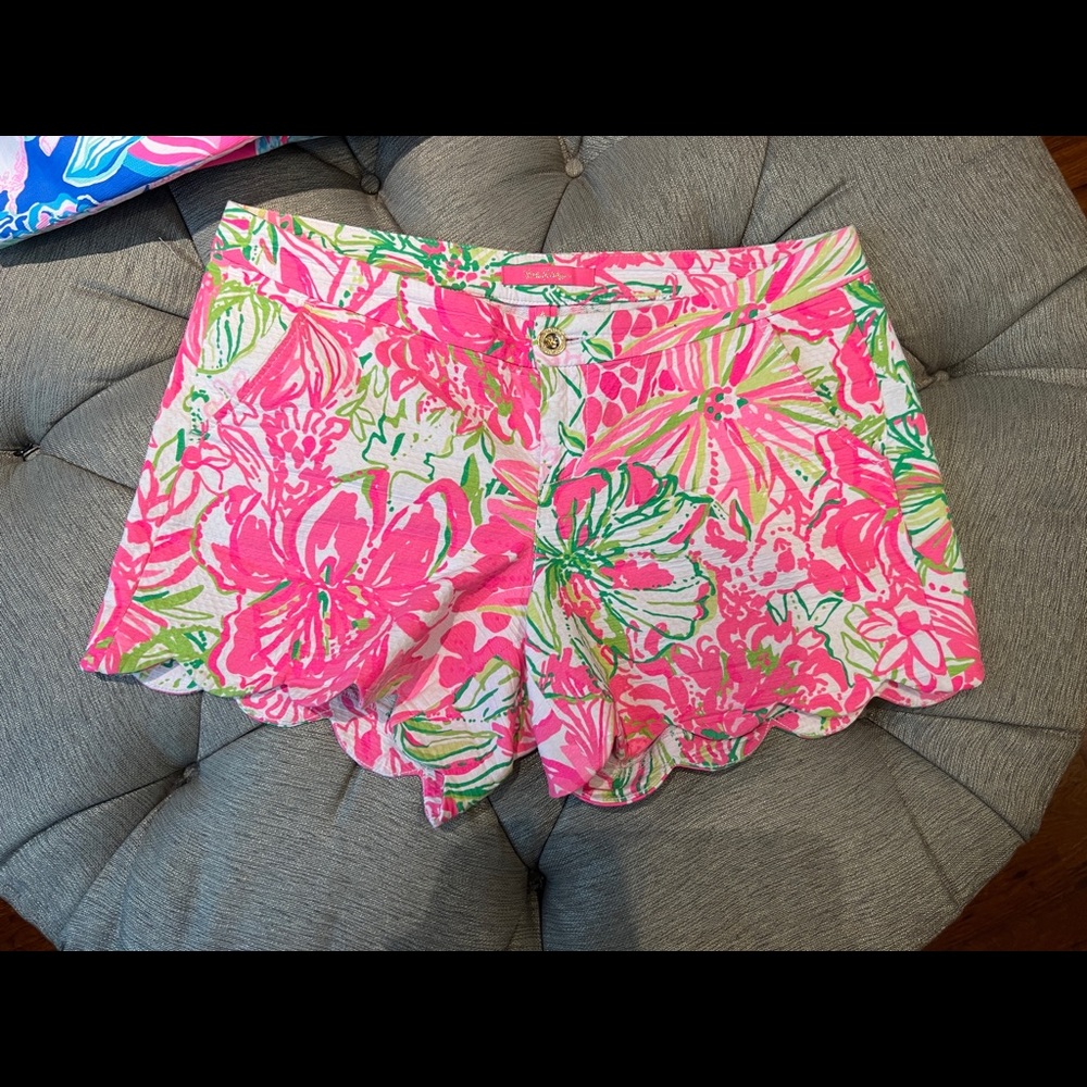 Lilly Pulitzer buttercup shorts